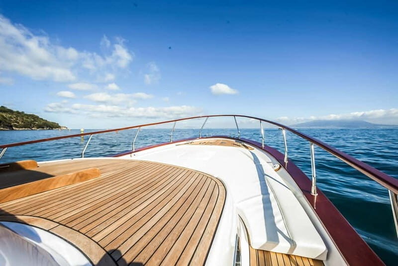 Amalfi Coast: Boat and Snorkeling Tour with Fruit & Drinks - What to bring (and how to stay comfortable on a sea-day)