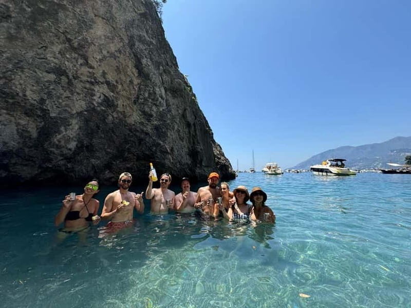 Amalfi: Kayak/Snorkel Tour to Pandora Cave with Lemon Spritz - Grotta Pandora: Big Cave Feel, Light Craft Work