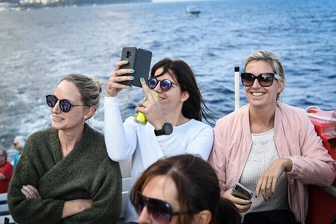 Amalfi, Positano and Ravello: Boat Tour from Naples - Cruising past Vesuvius and Sorrento: what you see from the boat