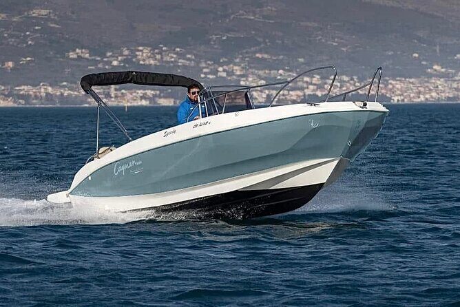 Amalfitan coast boat rent no license or with professional skipper - No-License Rental vs. Skippered Day: Choose Your Level of Control