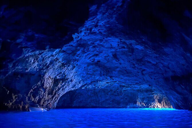Boat Tour in Capri Italy - The boat setup: towels, shade, and swim breaks that feel real