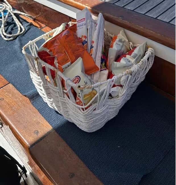 Capri: 2-Hours Boat Tour with Swimming, Limoncello and Snack - Grotta Verde and the Long Swim Break