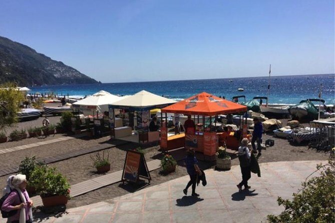 Capri & Blue Grotto Small Group Full-Day Boat Tour from Positano - Boat comfort: small group perks, and what to pack for getting wet