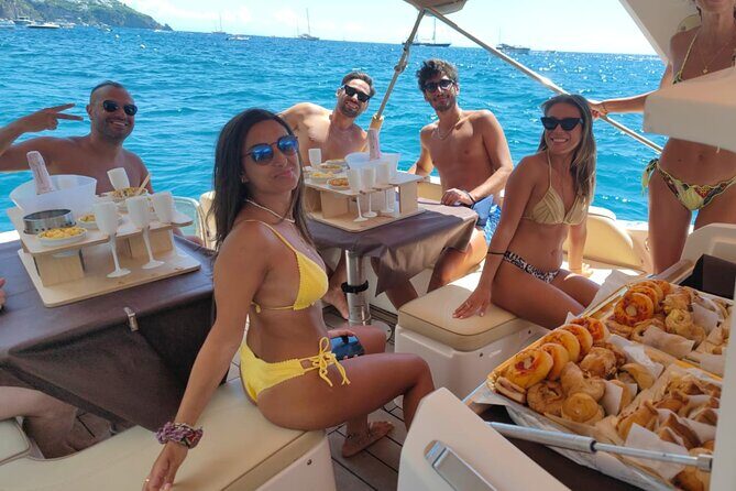 Capri in a Day All Inclusive Premium Boat Tour + City Visit - Price and value: why this costs more than ferries (and when it’s still worth it)
