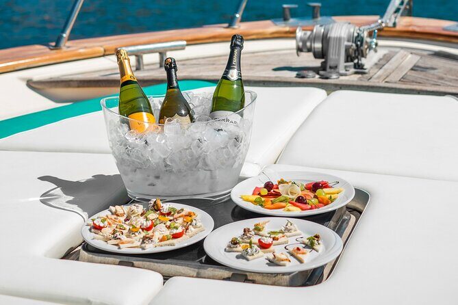 Capri Private Boat Day Tour from Sorrento, Positano or Naples - Grotta Verde: a quick stop that’s all about swimming