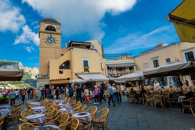 Capri Walking Tour with local guide - Anacapri: Shops, Traditional Houses, and a Chairlift Choice