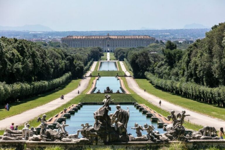 Caserta: Royal Palace of Caserta Guided Tour - Inside the Palace: 1752, Apartments, and the Royal Theater