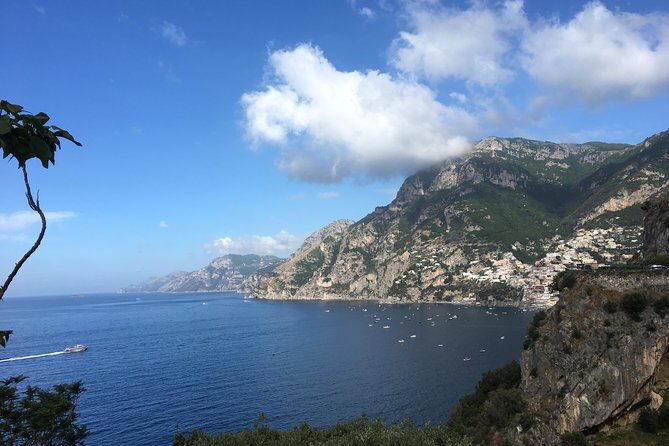 Classic Amalfi Coast Tour - Positano: linen, sandals, and Santa Maria Assunta in one hour