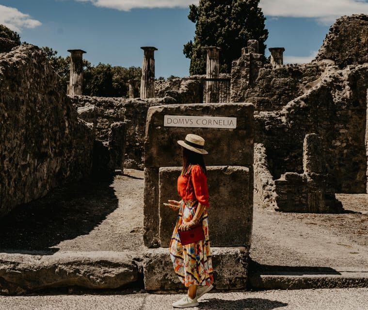 Discover Pompeii: French Walking Tour of the Buried City - Entering Pompeii With a 2-Hour Plan That Actually Fits Your Day