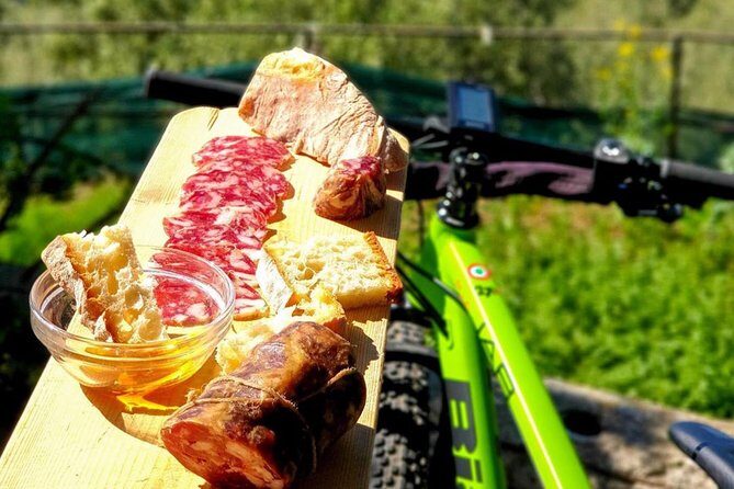 E-Bike Food and Wine Tour in the Sorrento Peninsula - What to bring so the day stays pleasant