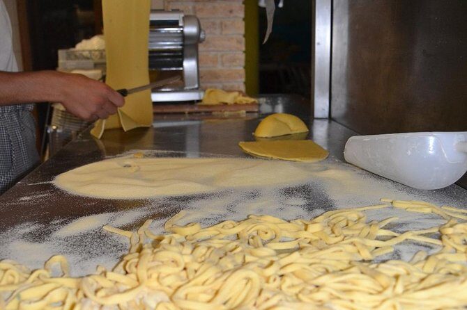 Forage Herbs, Make Grandma’s Ravioli & Tiramisù w Our Family - Key moments you’ll remember