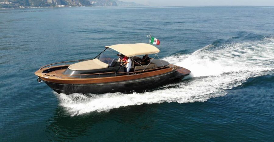 From Naples: Boat Tour to Capri Island with Aperitiv - Naples to Capri by gozzo: what this day really feels like