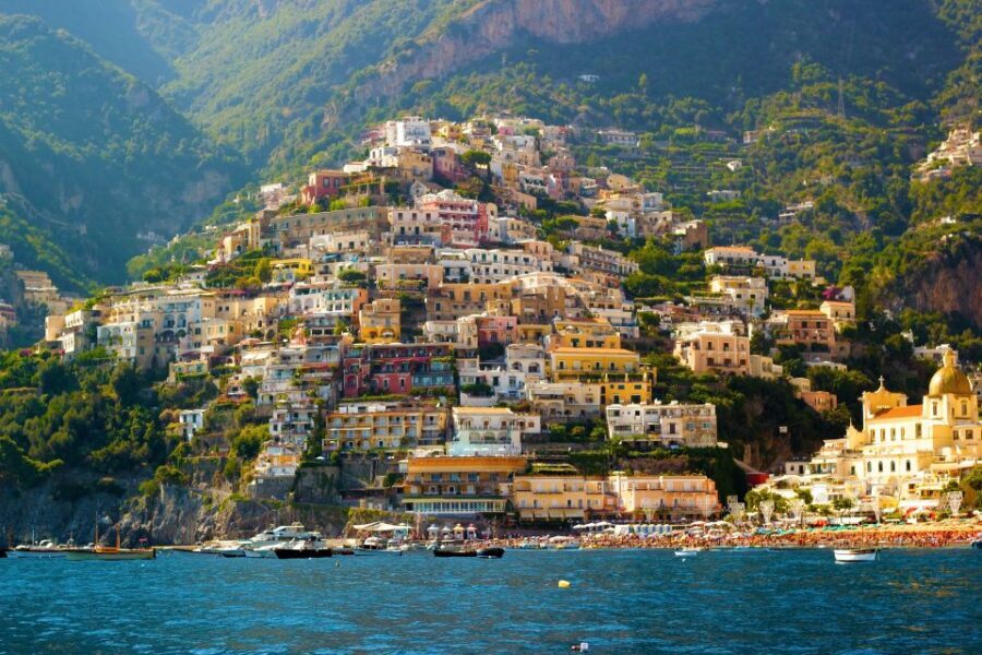 From Naples: Boat Tour to Capri Island with Aperitiv - Capri town in 3 hours: how to spend it without rushing