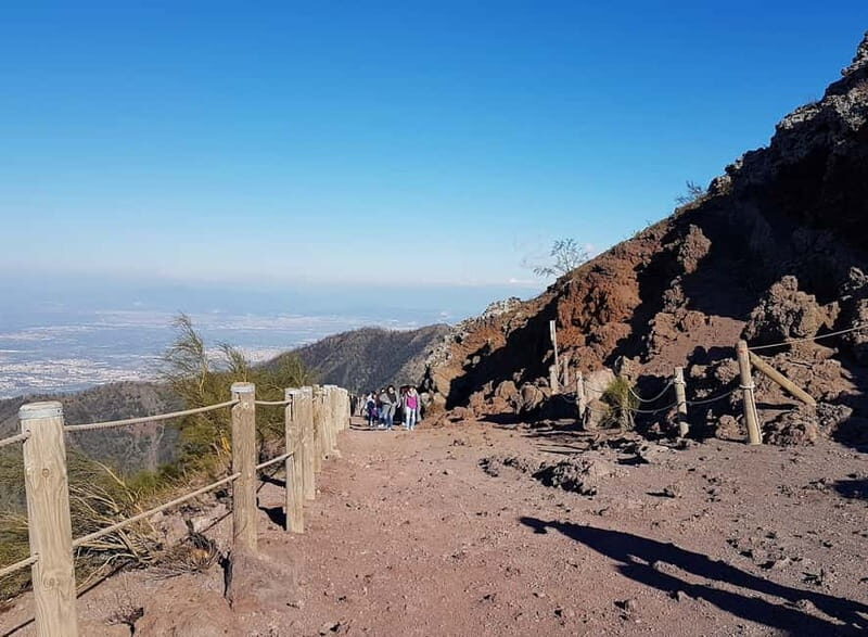 From Naples: Day Trip to Mount Vesuvius - Crater time: photos, pacing, and that steam-at-the-top feeling