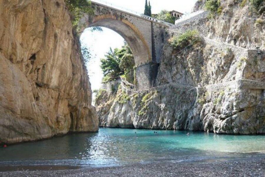 From Naples: Pompeii & Amalfi Coast Full-Day Trip with Lunch - Pompeii Skip-the-Line: What It Actually Changes for Your Day