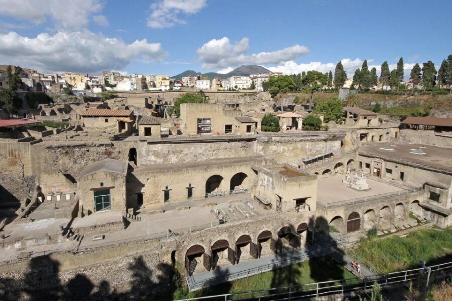 From Naples: Pompeii and Herculaneum Tour with Lunch - Pompeii in the Morning: What 2 Hours Can Actually Show You