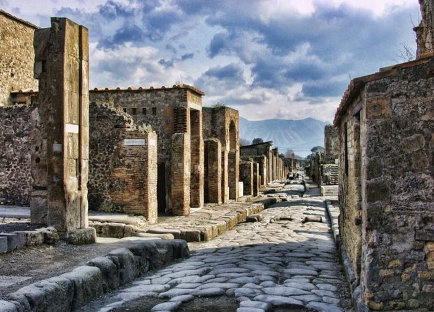 From Naples: Pompeii and Herculaneum VIP Tour with Lunch - The big-picture highlights (what you’ll really remember)
