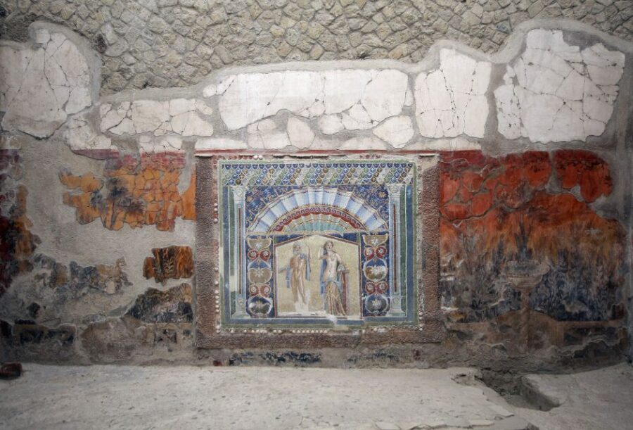 From Naples: Pompeii and Herculaneum VIP Tour with Lunch - Lunch near Pompeii: included, timed, and usually good for recovery