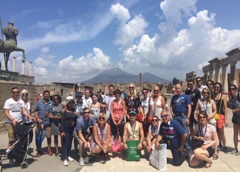 From Naples: Pompeii and Herculaneum VIP Tour with Lunch - Pickup, ride, and the live-guide reality check