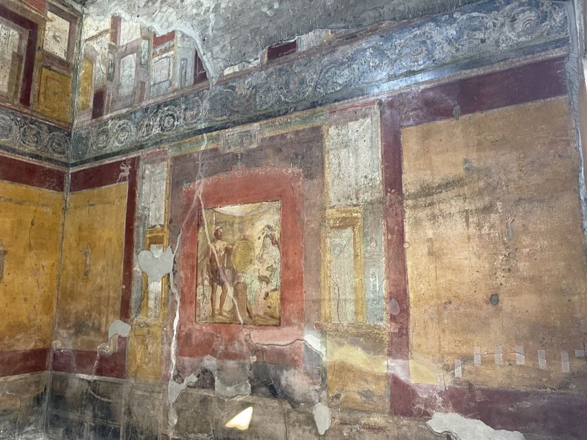 From Naples: Pompeii Guided Tour with Skip-the-Line Tickets - Price and Logistics: Does $69 Hold Up for a Half-Day?