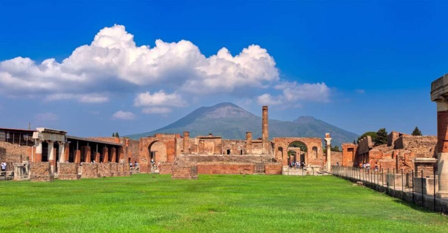 From Naples: Pompeii, Herculaneum, & Vesuvius Full-Day Tour - Vesuvio National Park and the Great Cone: Views, Walking, and Weather Reality