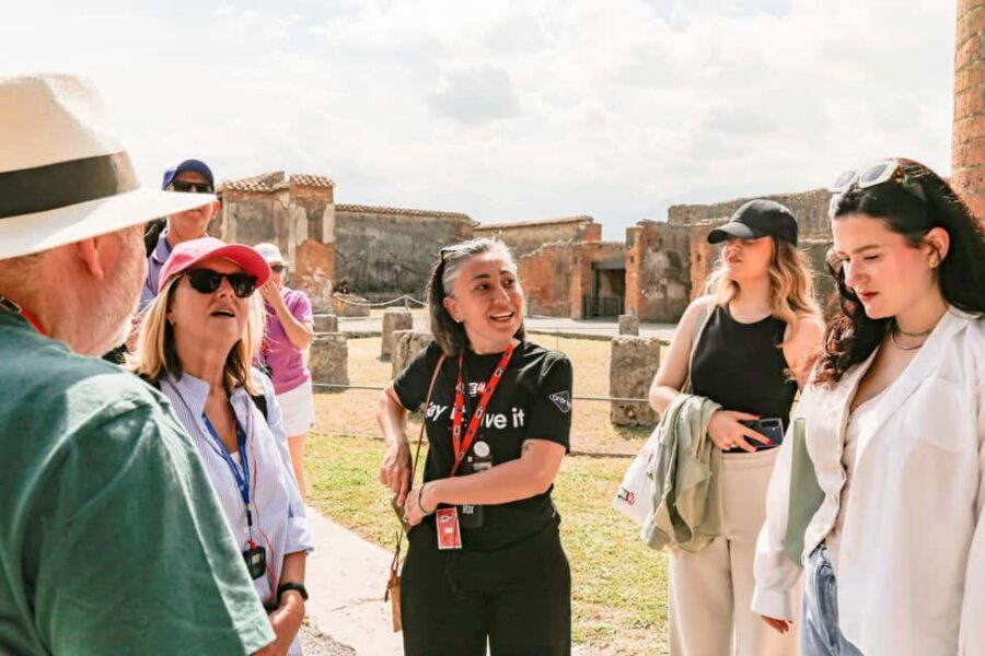 From Naples: Pompeii Skip-the-Line Guided Tour - Why an Early Start Changes Everything at Pompeii