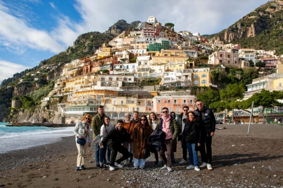 From Naples: Sorrento, Positano and Amalfi Full-Day Tour - Positano’s staircase town time after a Madonnina photo stop