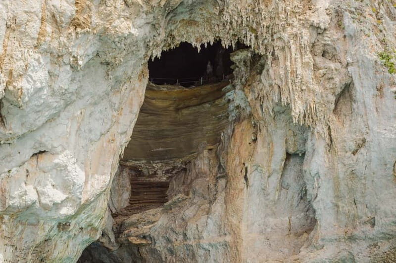 From Pompeii/Castellammare/Vico Equense: Capri Day Cruise - Green Grotto and Punta Carena Lighthouse moments