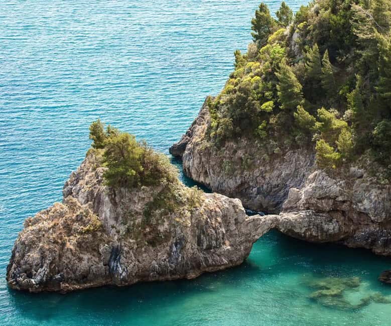 From Positano: Amalfi Coast Boat Tour with Swimming Stop - Lunch at La Gavitella: what’s included, what’s seasonal, and what to expect