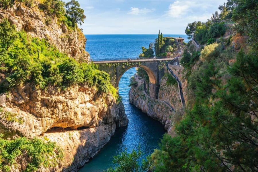 From Positano: Amalfi Coast Boat Tour with Swimming Stop - Where you meet the boat at Positano Boats (Spiaggia Grande)