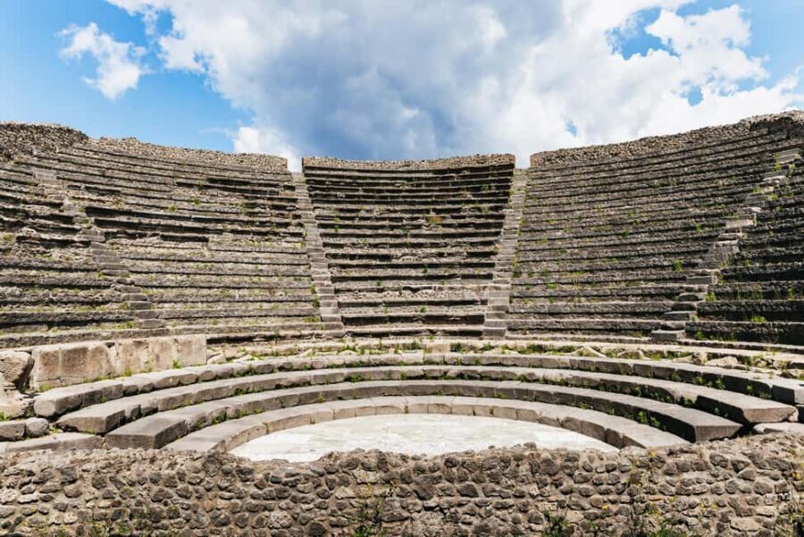 From Rome: Day Trip to Pompeii and Sorrento with Lunch - The limoncello tasting: what it is and how to treat it