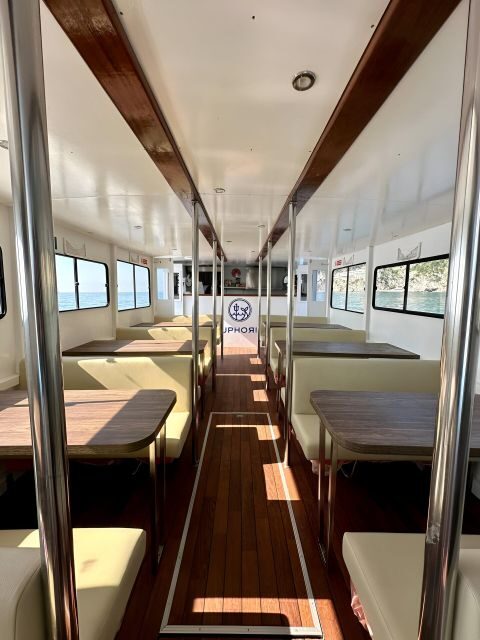 From Salerno: Cruise with Amalfi Stop and Light Lunch - FAQ
