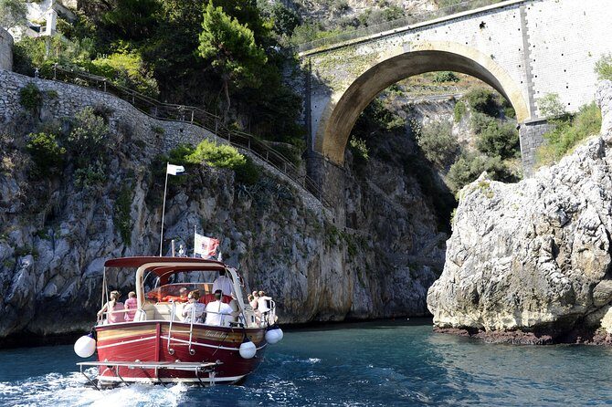 From Salerno: Small Group Amalfi Coast boat tour with stops in Positano & Amalfi - Why this Salerno departure feels smarter than road trips