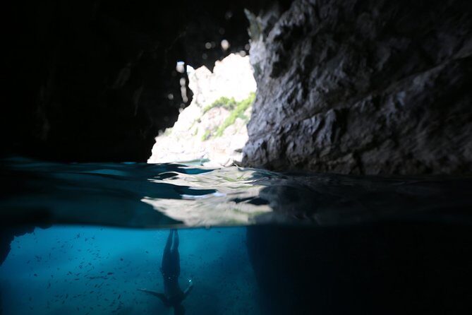 From Salerno: Small Group Amalfi Coast boat tour with stops in Positano & Amalfi - Cruising the Amalfi Coast: the towns you’ll pass and what they mean