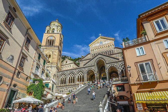 From Salerno: Small Group Amalfi Coast boat tour with stops in Positano & Amalfi - Food, drinks, and the extras that justify the price