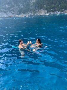 From Sorrento: Capri Island Day Trip with Boat Cruise - The 8-hour schedule from Marina Grande, and how it plays in real life