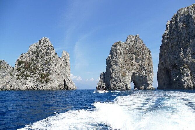 Full-Day Capri, Anacapri and Blue Grotto Tour from Sorrento - Sorrento to Capri: the fast ferry and an early start mindset