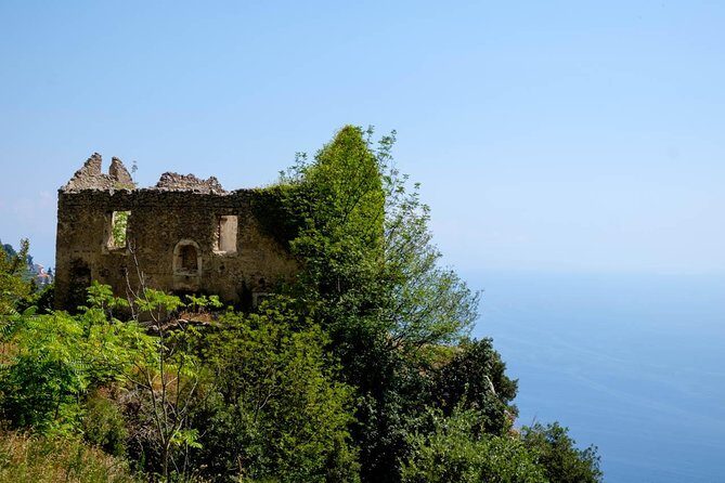 Guided Day Hike on the Path of the Gods with Sorrento Transfer - Group size, safety, and guide variety on a busy trail