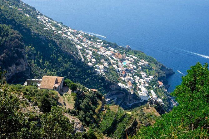 Guided Day Hike on the Path of the Gods with Sorrento Transfer - The 3.5-hour hike: terraces, vineyards, monasteries at 650 meters