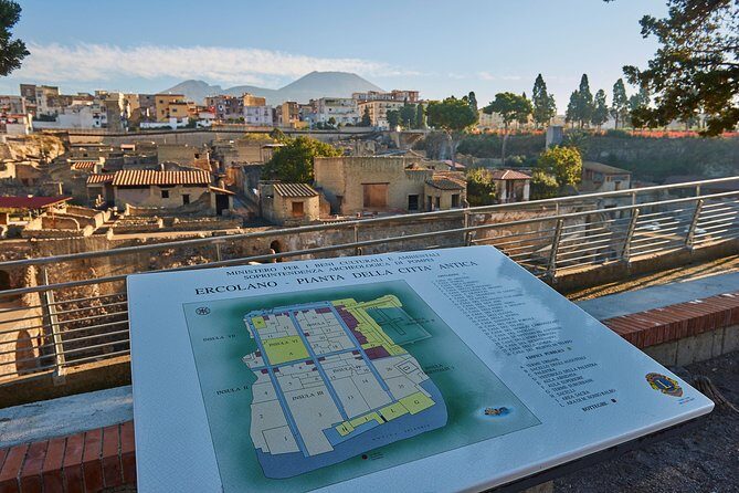 Guided Day Tour of Pompeii and Herculaneum with Light Lunch - From Sorrento to two UNESCO cities in one ride