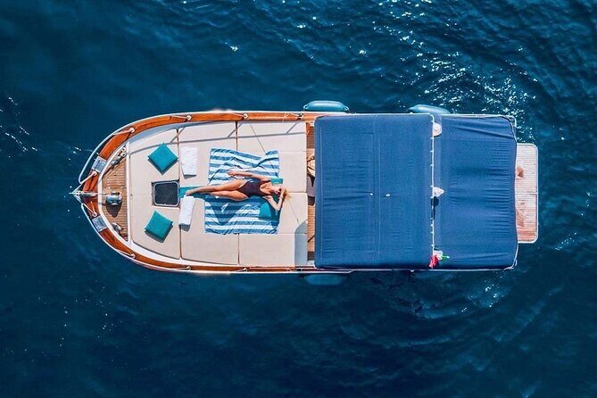 Half day tour of Capri by private boat - Key highlights at a glance
