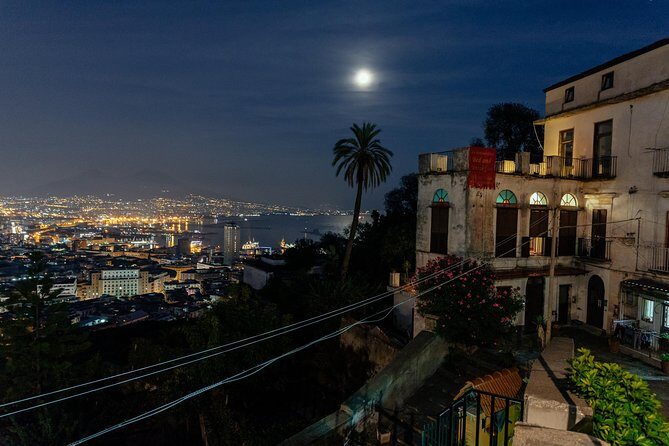 Highlights & Hidden Gems PRIVATE Walking Tour: Naples Delights - The tastings and coffee break that make it worth the price