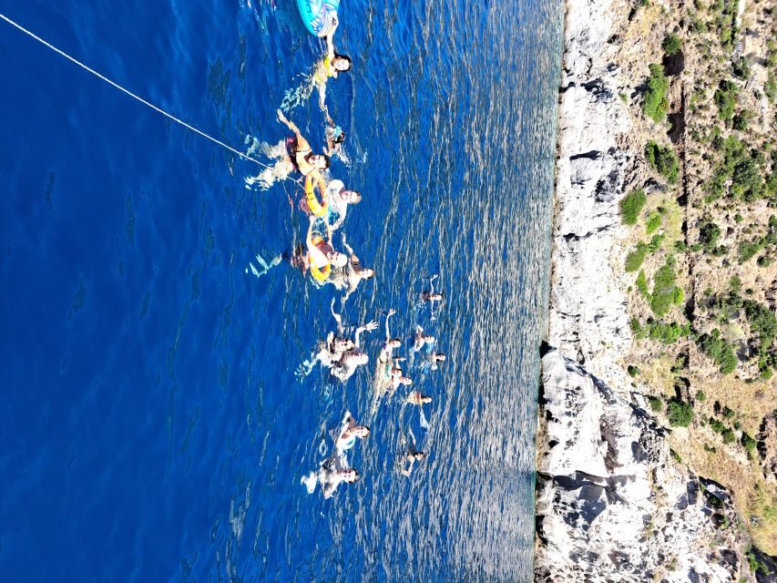 Ischia: Island Boat Tour with Neapolitan Lunch & Snorkeling - From Forio to the sea: what the start feels like