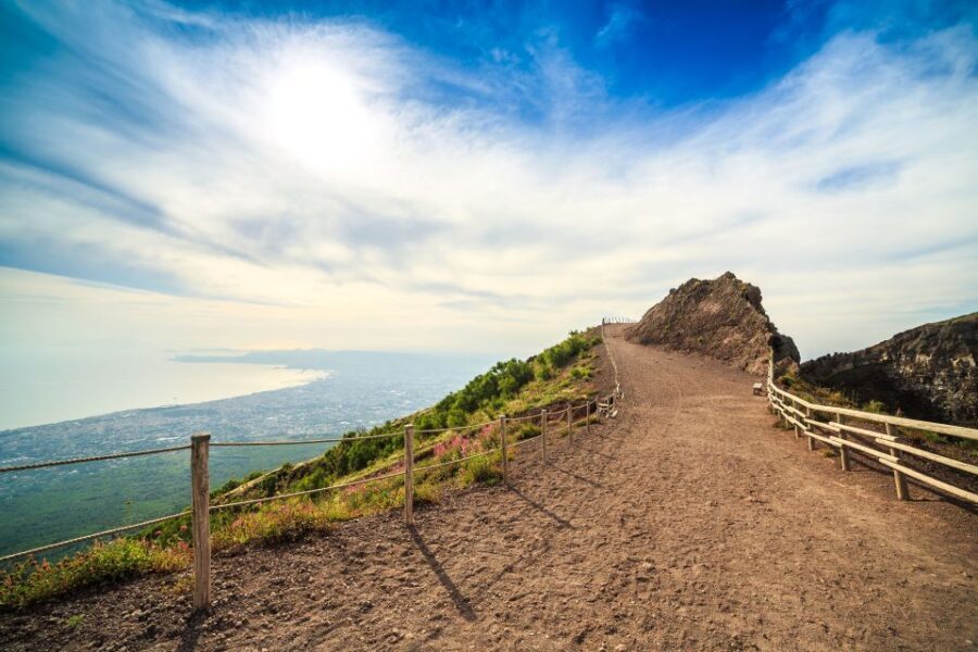 Mount Vesuvius 4-Hour Volcano Tour with Wine Tasting - From Naples to Vesuvius: the ride that sets the tone