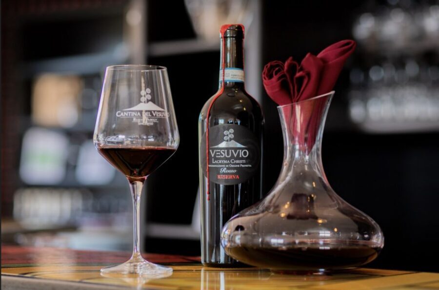 Mount Vesuvius: Vineyard Tour with Wine Tasting and Lunch - The Lacryma Christi DOC Tasting: White, Rosé, Red