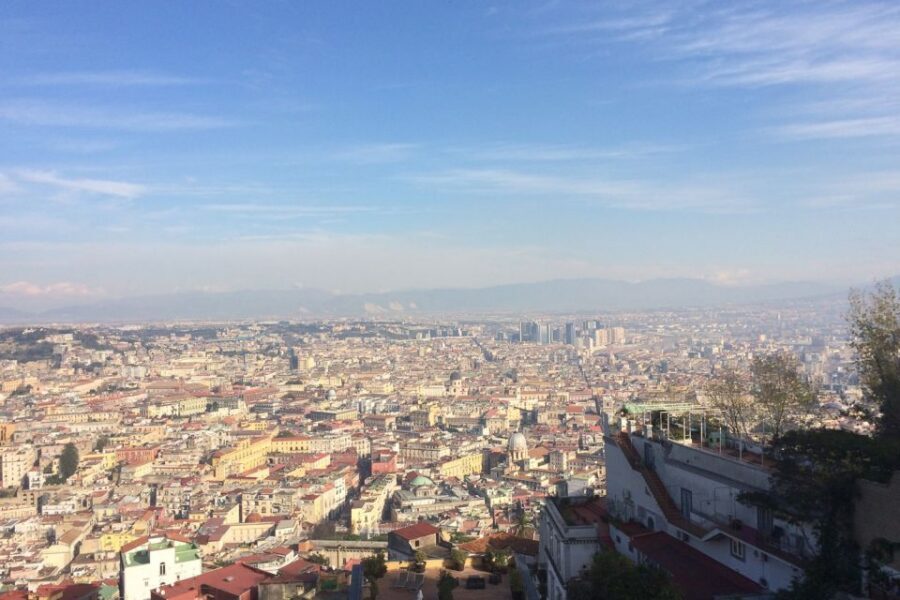 Naples and Pompeii: Half-Day Tour - Town Hall Square and the New Castle: a French connection you can spot