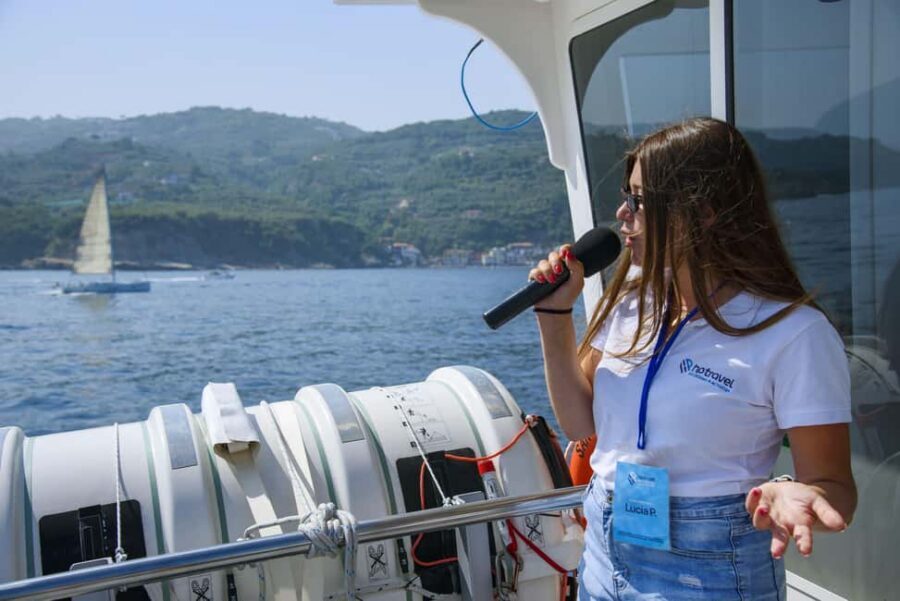 Naples: Boat Tour to Positano, Amalfi and Ravello - Naples to Torre del Greco: the start that sets the pace