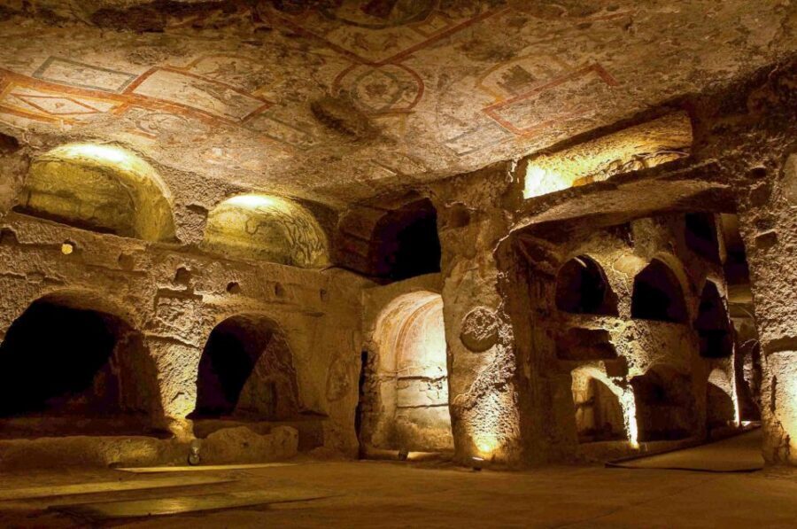 Naples: Catacombs of San Gennaro Entry Ticket & Guided Tour - Baptismal font and iconoclast refuge: the 8th-century human story