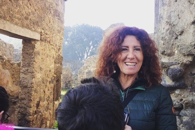 Naples City Walking Tour Exploring Naples with a Native Guide - The historic center walk: Santa Chiara to Piazza del Gesù Nuovo