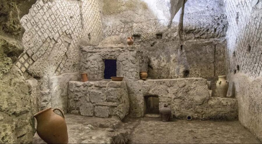 Naples: City Walking Tour w/ Underground Roman Ruins Ticket - Neapolis Sotterrata underground ruins under your feet